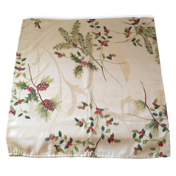 St Nicholas Square Christmas Napkin Cloth Fabric Set of 2 Winter Pine Branches. - Picture 7 of 16